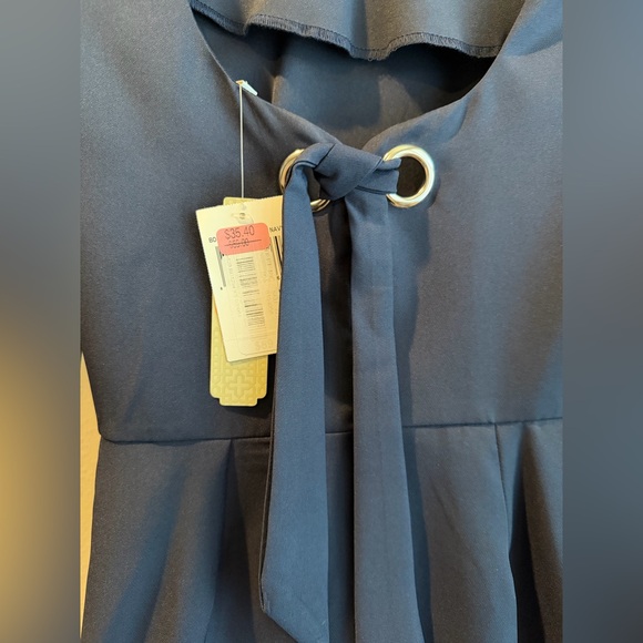 Gianni Bini Elegant Long Sleeve Navy Dress - Picture 3 of 4